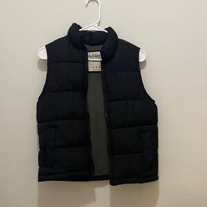 Old Navy Classic Black Quilted Vest